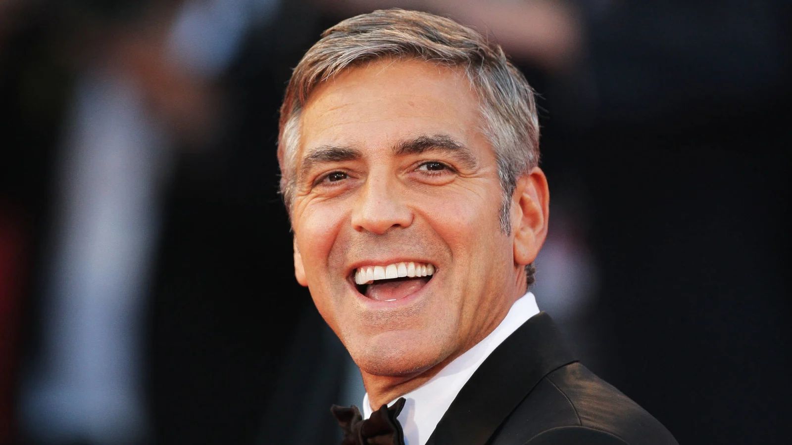 Building a Legacy: Young George Clooney’s Influence on Hollywood